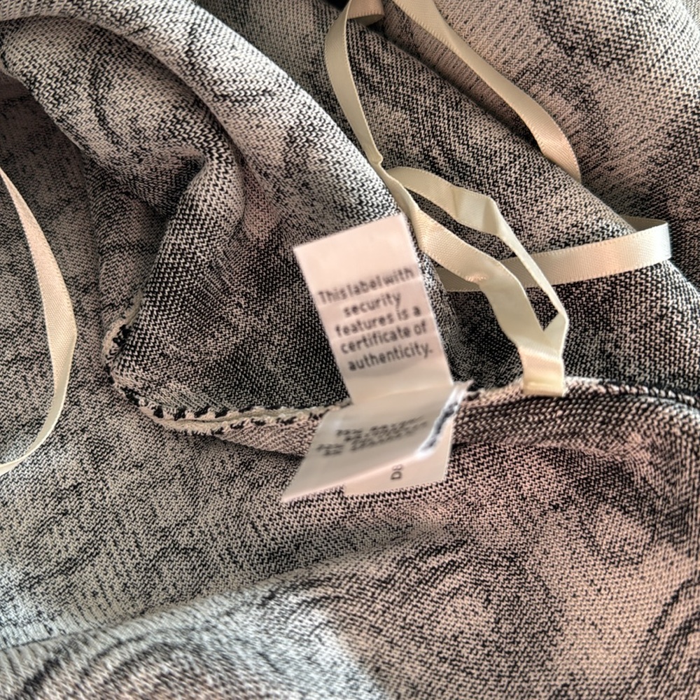 Diane Von Furstenberg Dress - Picture 6 of 7